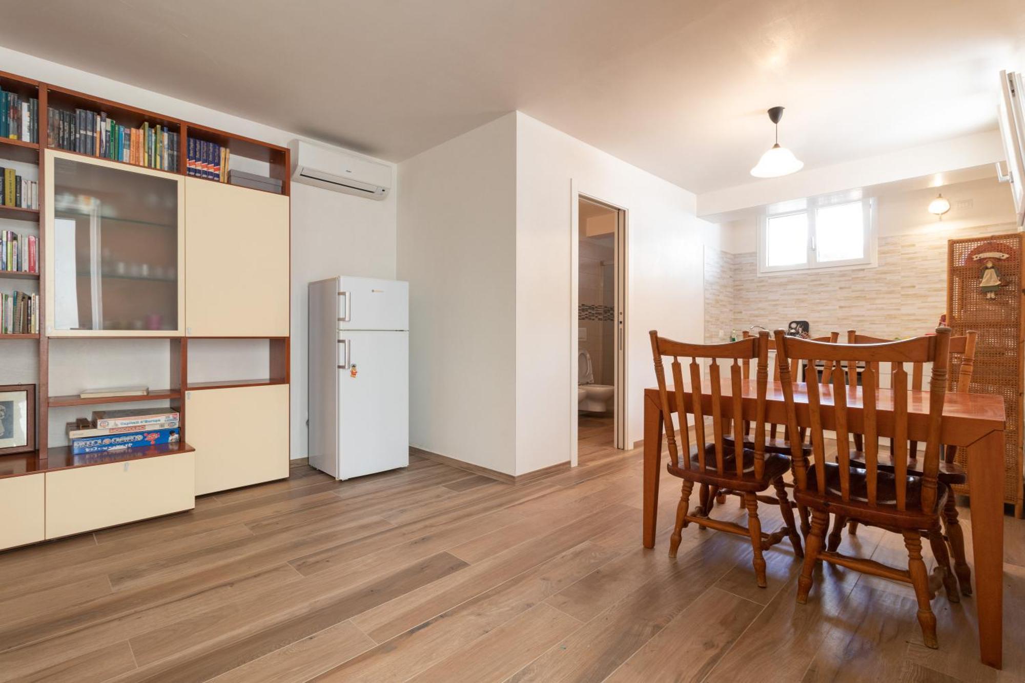 Rossella House Apartment Mola di Bari Bagian luar foto