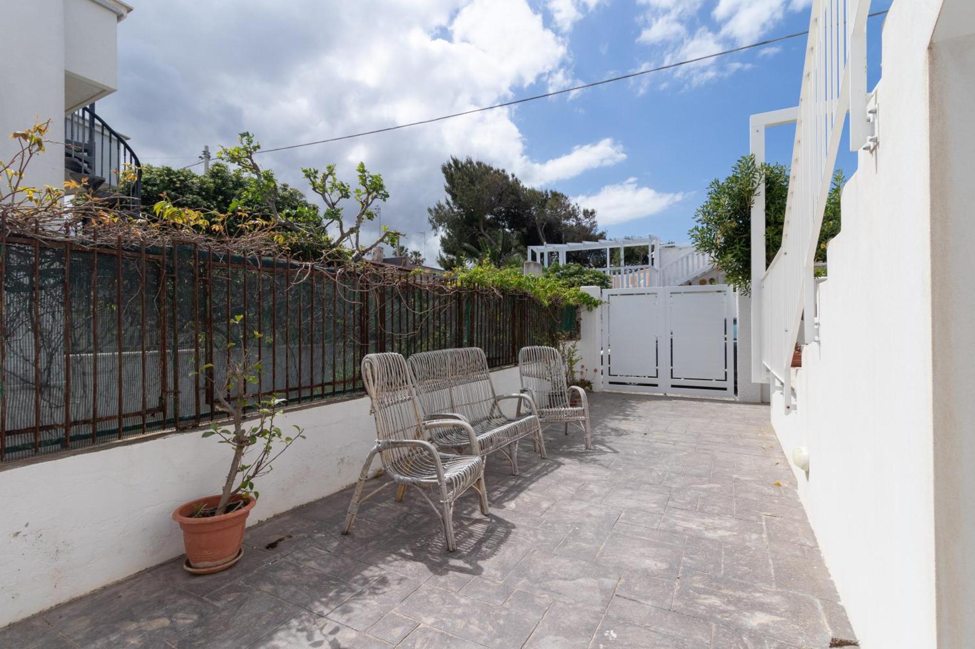 Rossella House Apartment Mola di Bari Bagian luar foto